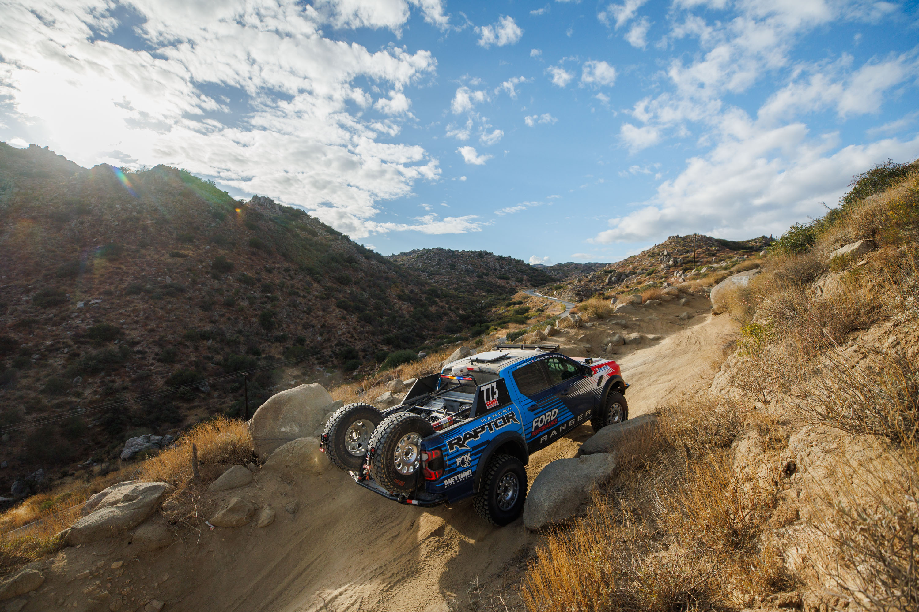 In the heart of Baja California, where the desert becomes the ultimate rival, Ford Performance celebrated an extraordinary achievement: a two-truck victory in the 2024 Baja 1000. The Bronco DR and Ford Ranger Raptor emerged triumphant after navigating hundreds of miles of brutal terrain, proving their strength in one of the toughest races on Earth.
